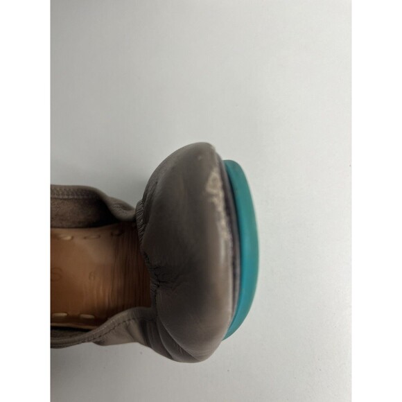 TIEKS by Gavrieli Taupe Ballet Flats Size 6 Classic Foldable Full Grain Leather - Picture 4 of 6